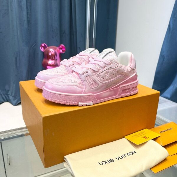 LV trainer