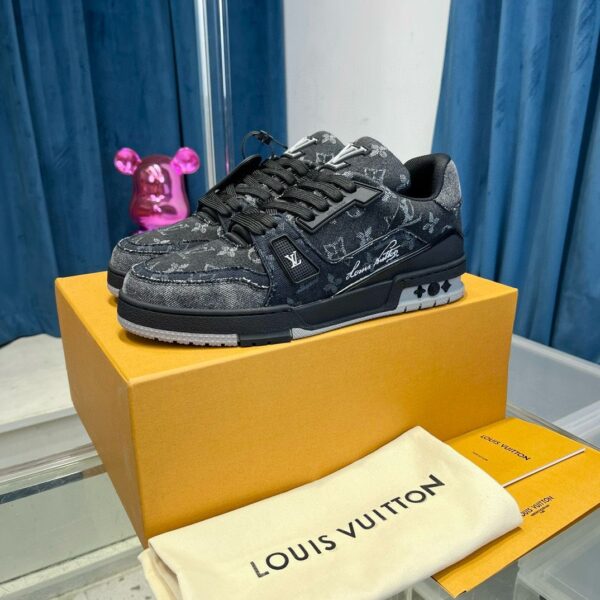 LV trainer