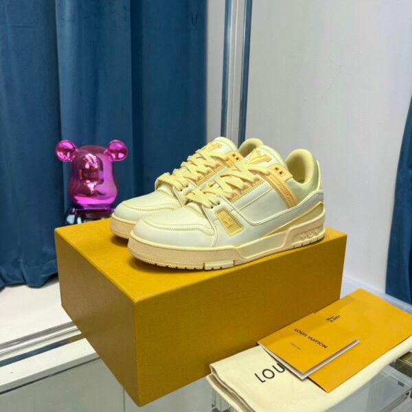 LV trainer