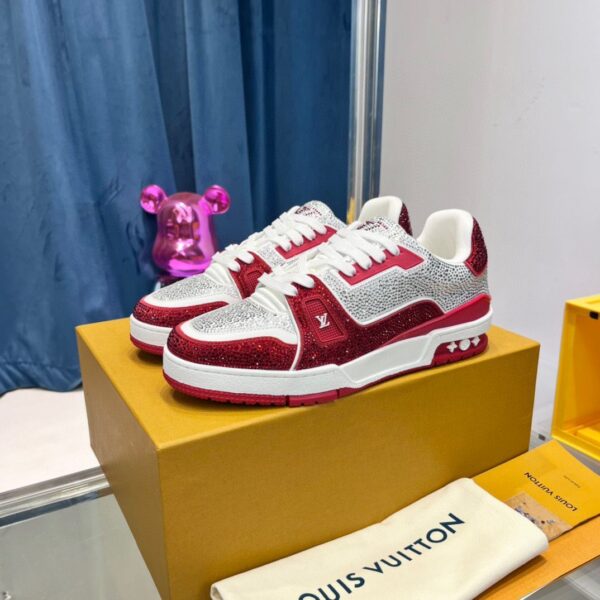 LV trainer
