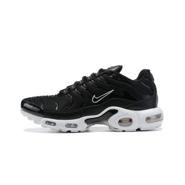 AIR MAX PLUS TN ‘BLACK WHITE’