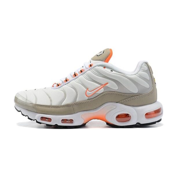 AIR MAX PLUS TN ‘FIRST USE’