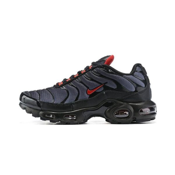 AIR MAX PLUS TN ‘GRADIENT RED’