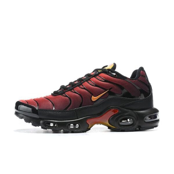 AIR MAX PLUS TN ‘MAGMA PACK’