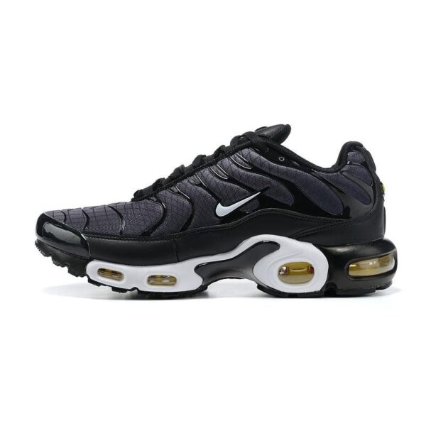 AIR MAX PLUS TN ‘NO ESCAPE’
