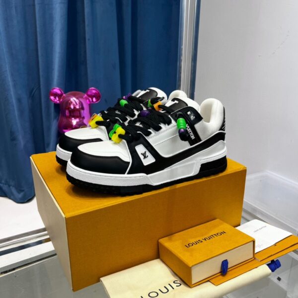 LV trainer