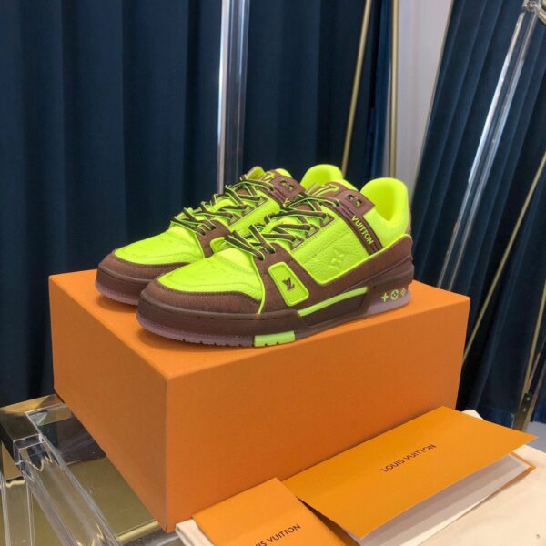 LV trainer