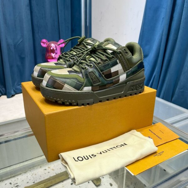 LV trainer
