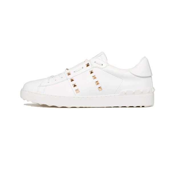 One stud leather sneakers